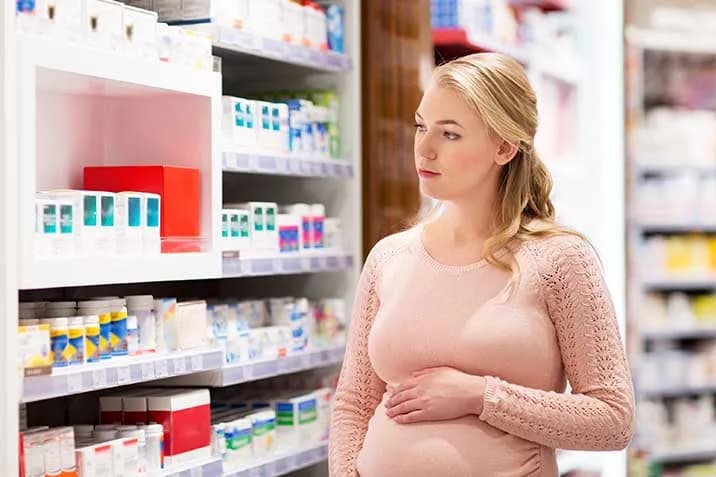 Medicamentos y embarazo: ¿Cuáles son seguros y cuáles evitar?